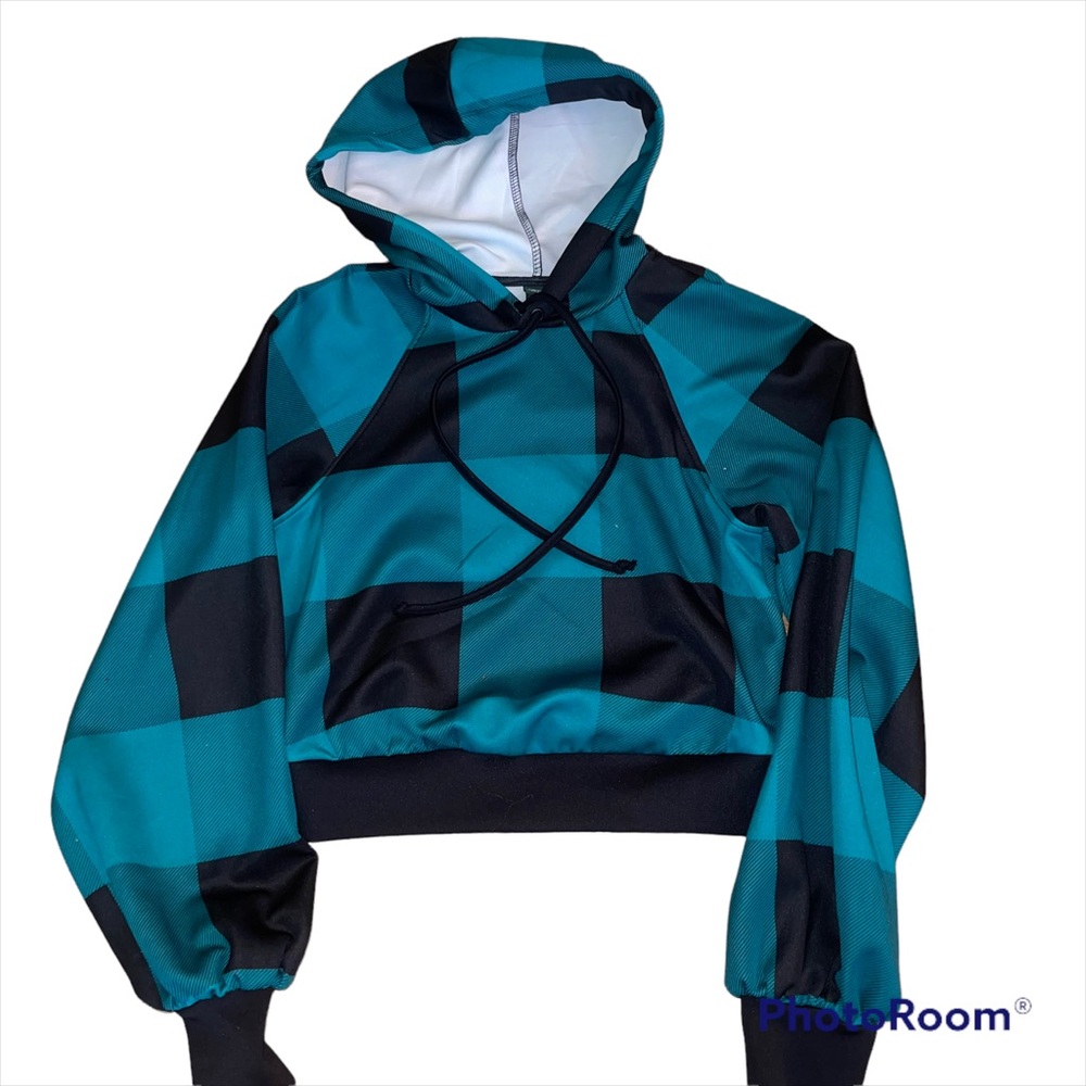 WILD FABLE Green & Black Plaid Cropped Hoodie